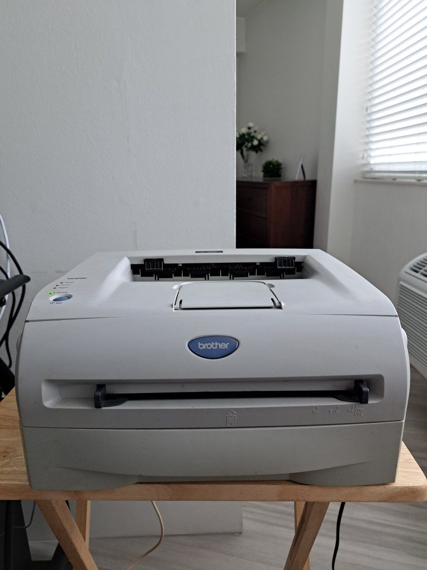 Ontvanger Samuel Voetganger Brother laser printer HL-2040 for Sale in Miami, FL - OfferUp