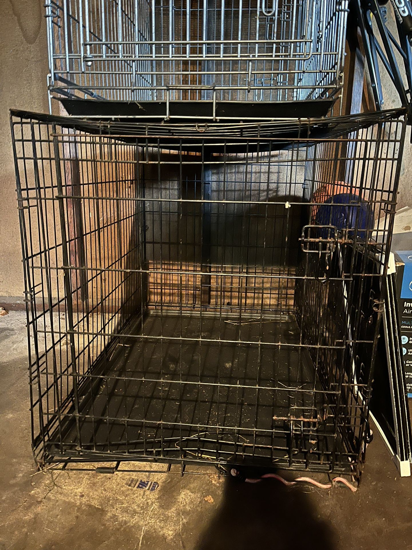 Medium To Large Dog Crate Used, But Very Cheap!