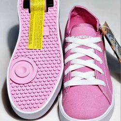 BIG KID'S SIZES 4Y - 6Y: PINK CANVAS HEELYS SNEAKERS!!