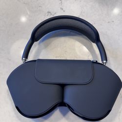 Apple AirPods Max (USB-C) in Midnight Color