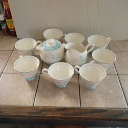 52 Piece Of (1956 ) Vintage Homer Cavalier Eggshells Romance Pattern 