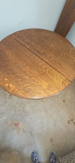 Antique round oak table
