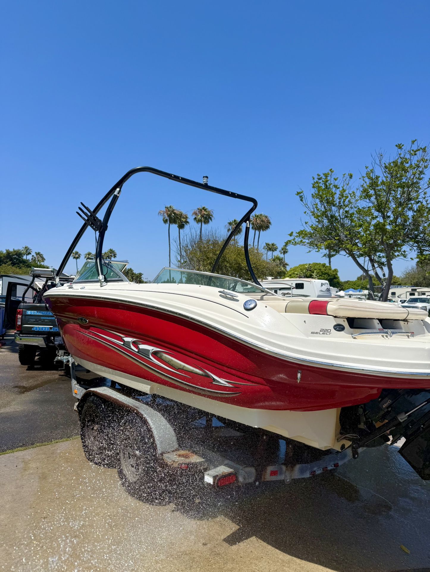 2005 Sea Ray 220 Select