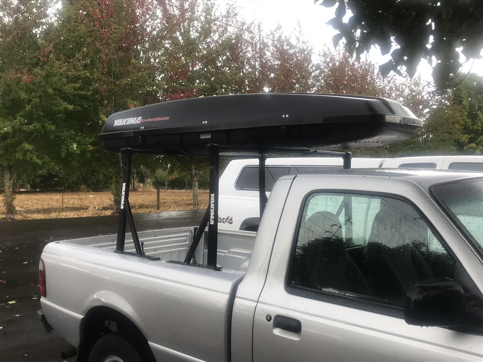 Yakima Rocketbox And Rack