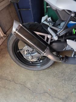 Zx4rr graves trade for akrapovic