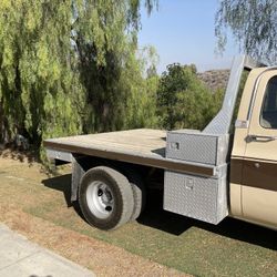 Flat Bed