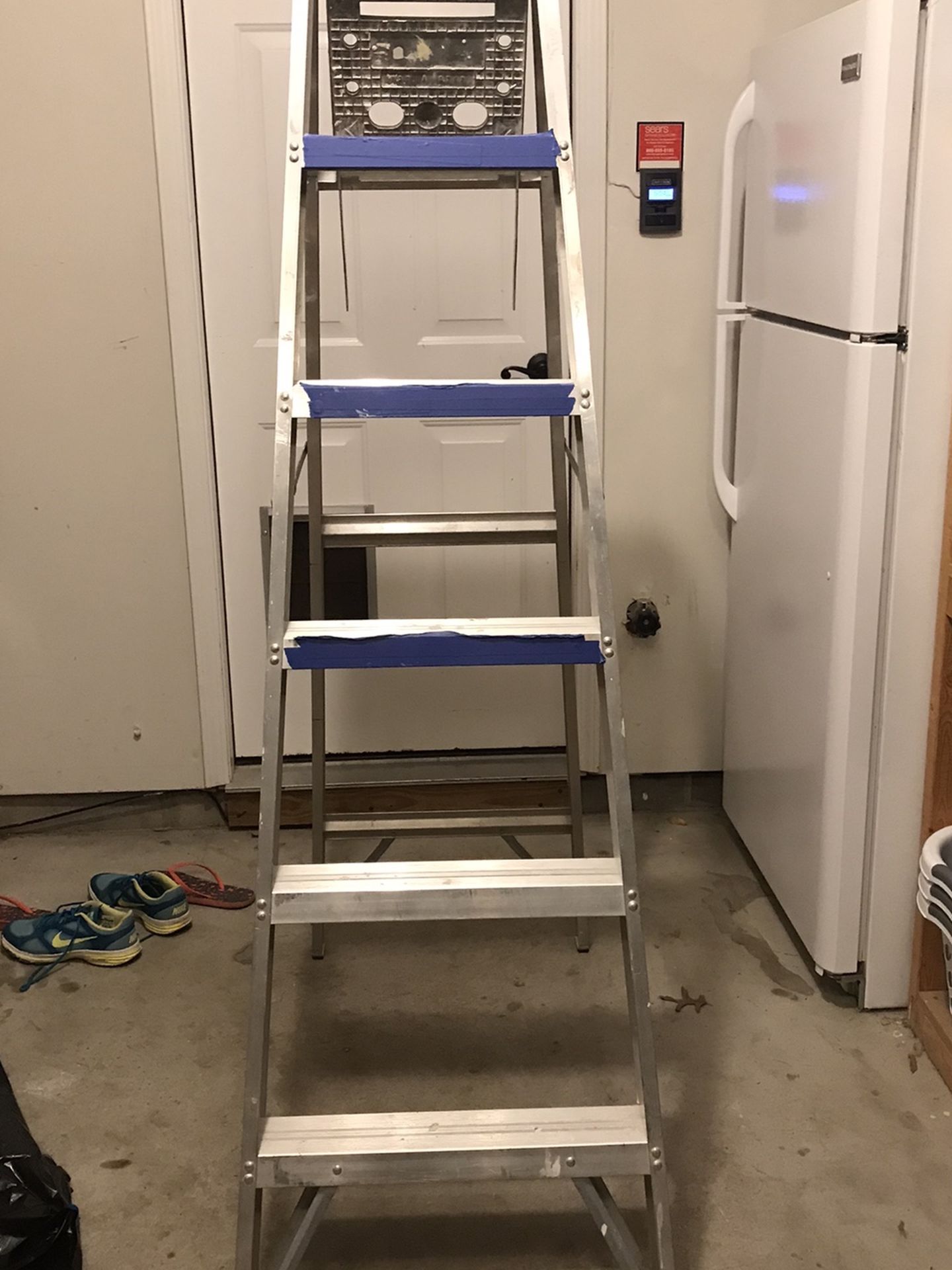 Ladder 6 foot