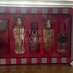 Victoria Secret Prefume  Discontinued 5 Pieces Gift Set 2.5 Oz each perfume