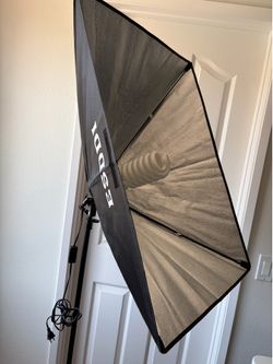 ESDDI Soft Box LED Lighting Kit