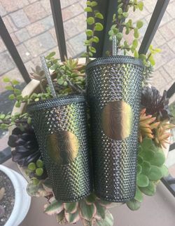Starbucks Dark Unicorn studded set