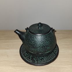 Antique Mini Cast Iron Teapot w/ Trivet Japanese Style