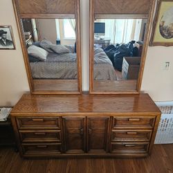 Queen Size Bedroom Set