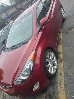 2012 Hyundai Elantra Red Sedan