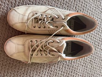 Men’s Shoes