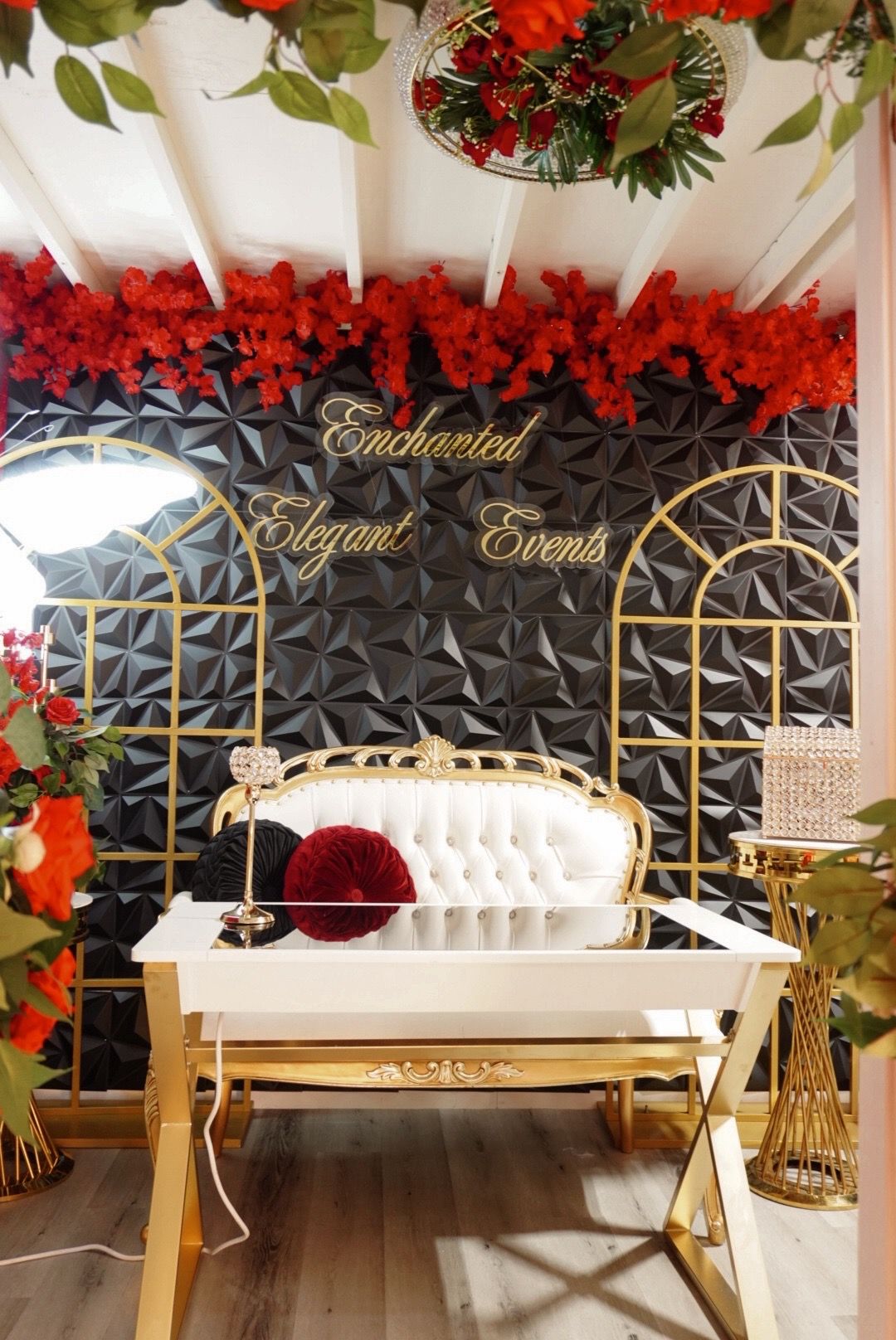 Throne Chair