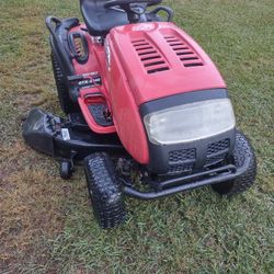 Troy Bilt GTX 24HP Briggs & Stratton Engine 46 Inch Deck Located In Southmont North Carolina 
