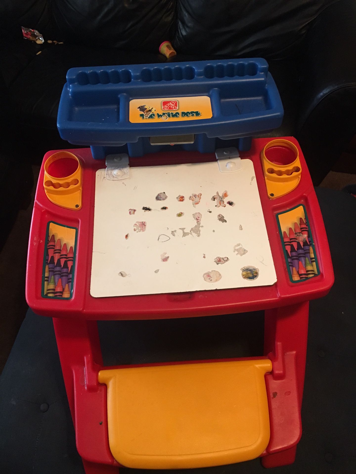 Step 2 Desk for kid in excellent condition