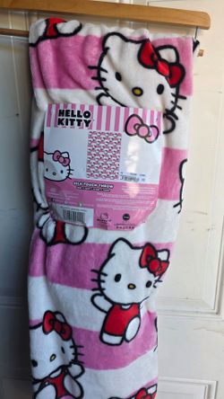 Hello kitty blanket