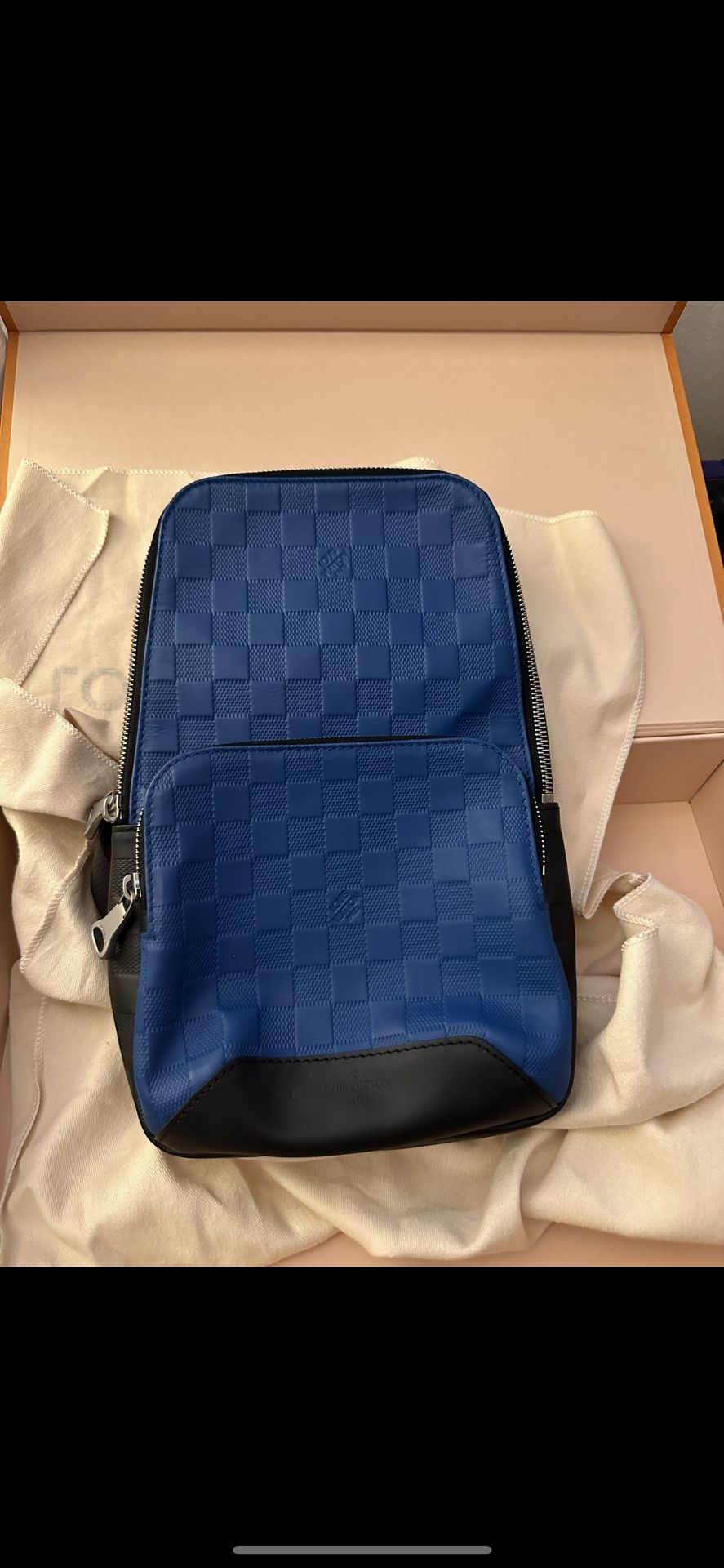 Louis Vuitton Avenue Sling Bag Damier Infini Leather Very Rare LV