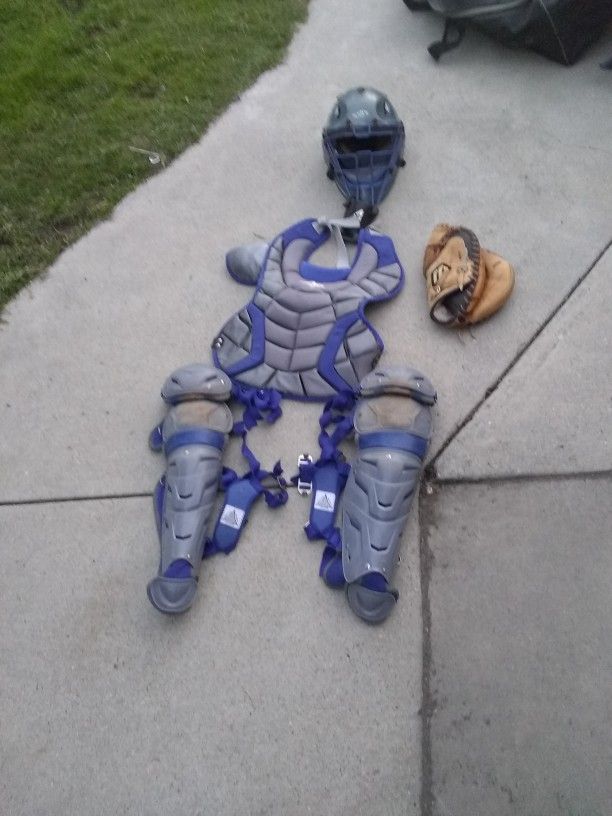 Catcher Equipment