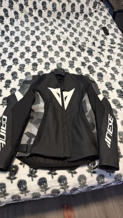 Dainese Motorcycle Leather Jacket Black White