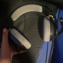 Astro A10 Gameing Headphones