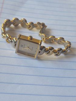 Reloj de mujer gucci