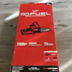 New milwaukee Hatchet 6” Pruning saw kit