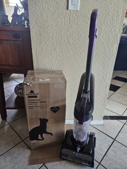 Bissell Cleanview Compact Turbo Pet Vacuum Cleaner