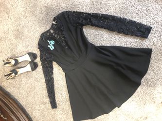 Black lace dress
