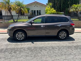 2015 Nissan Pathfinder SV