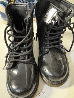 Dr Martens Leather Boots For Child Size 11