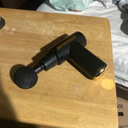 Massage Gun 6 Attatchments Electronic