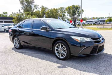🚗💨 2015 Toyota Camry SE For SALE!