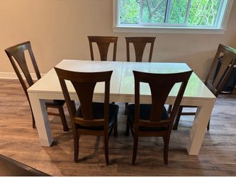 Dining table with 4 chairs