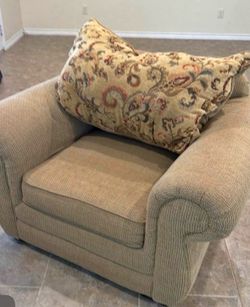 COUCH FOR SALE