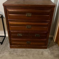 Vintage Brown Dresser (Must Pickup)