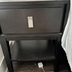 Black/dark Brown Small End Table 