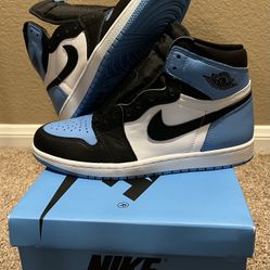Jordan 1  Retro High OG UNC Toe (Negotiable)