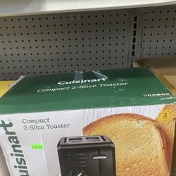Cuisinart 2-Slice Compact Plastic Toaster in black