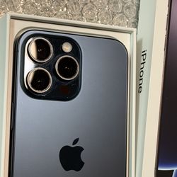 iPhone 15 PRO MAX Size UNLOCKED 