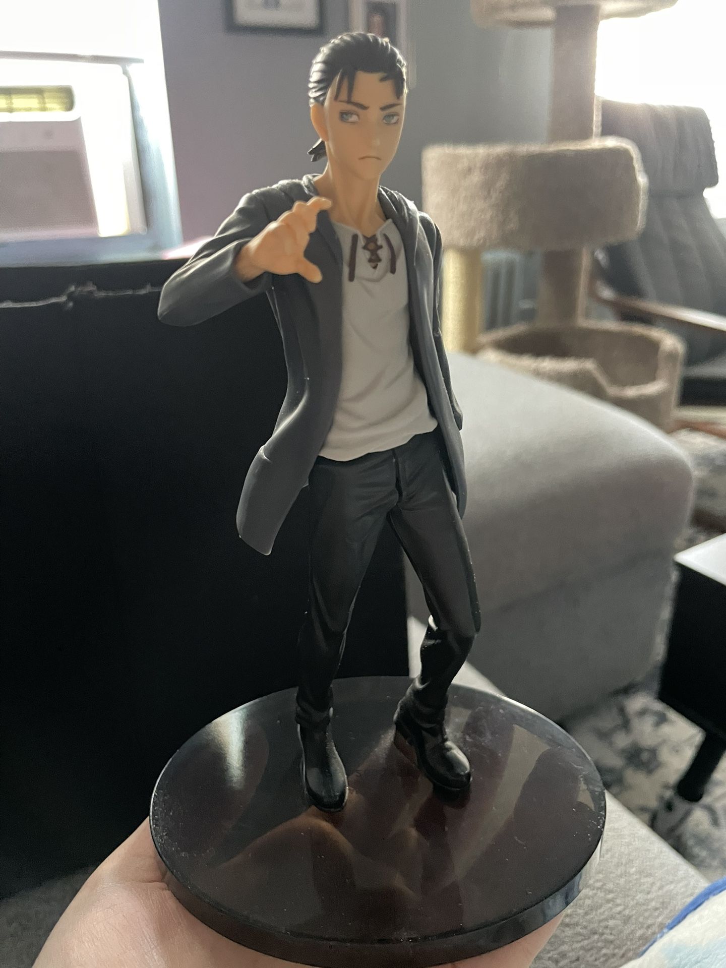 AOT Eren Figure