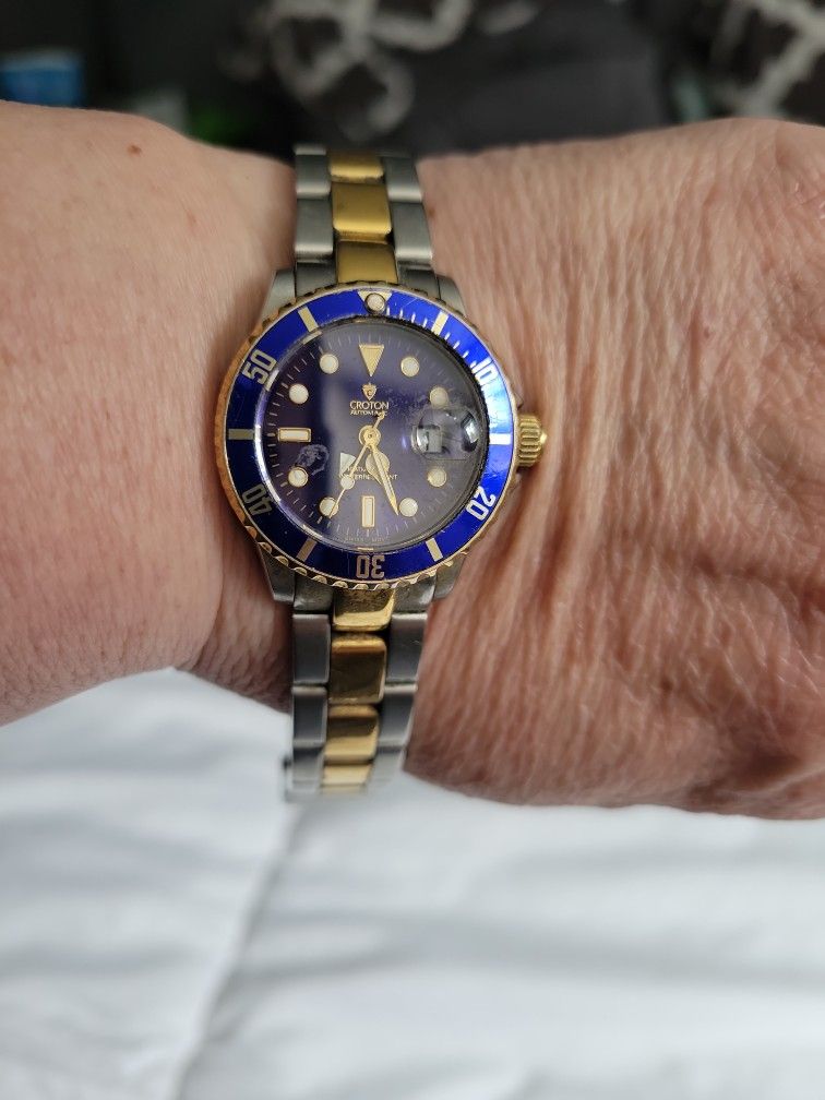 Croton Vintage Diver Watch Working