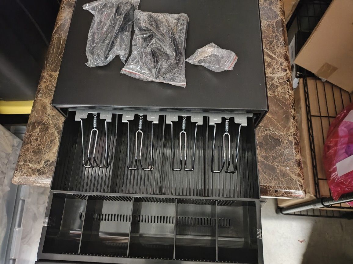 Cash Drawer With Lock