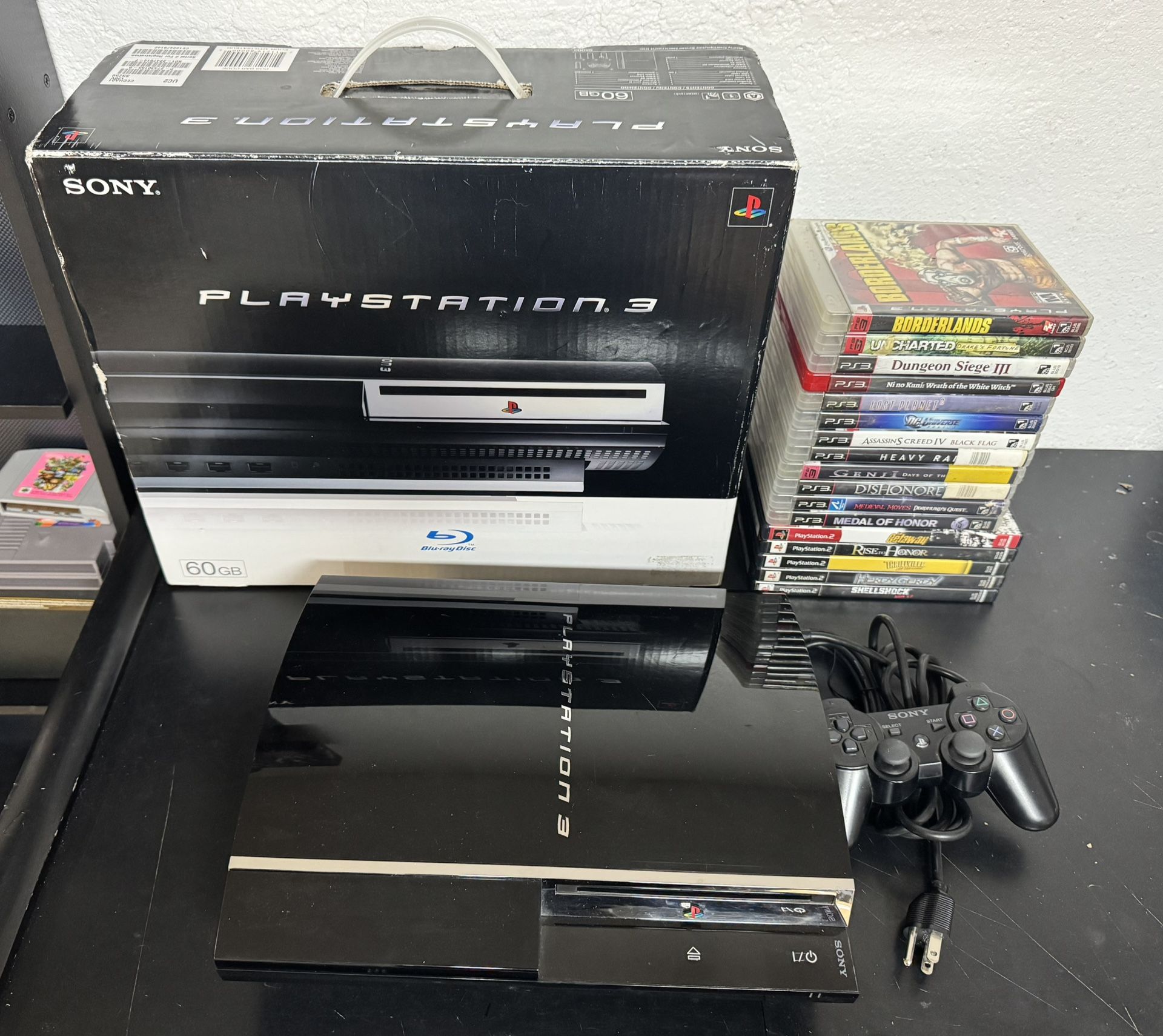 CECHA01 Boxed Backwards Compatible PS3 W Games!