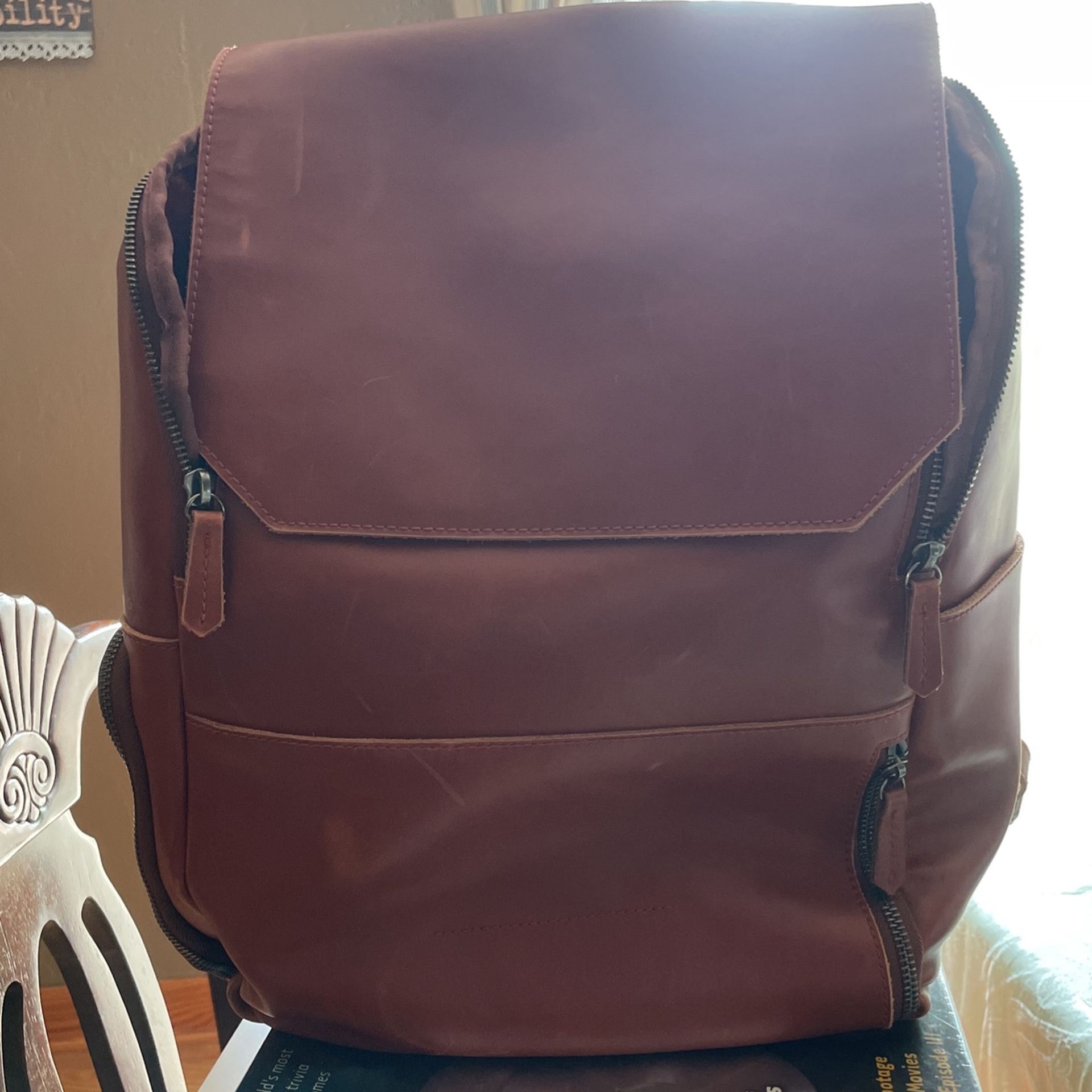 Atlas Minimalist Backpack