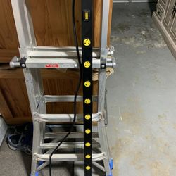 Tools/12 Outlet Extension Power Bar