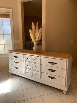 Vintage dresser