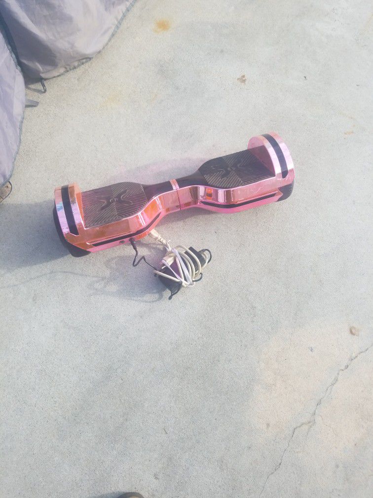 HOVERBOARD WITH CHARGER INCLUDED  WORKING PERFECT 