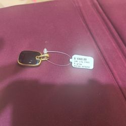 18k David Yurman Pendant 9 Grams Layway Available 10% Dwon If You Interested Please Make Sure You Ask For Maribel Thank You 